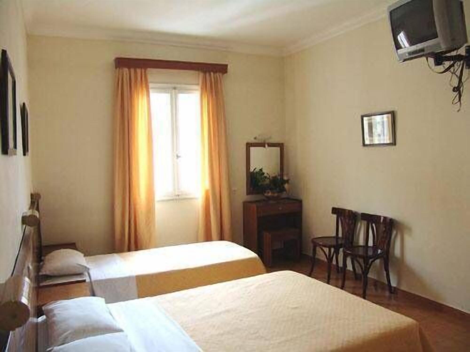 Hotel Rio אתונה חדר תמונה