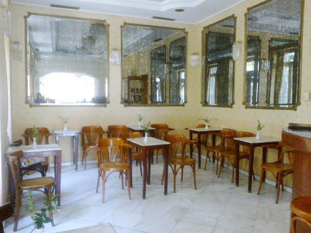 Hotel Rio אתונה מראה חיצוני תמונה