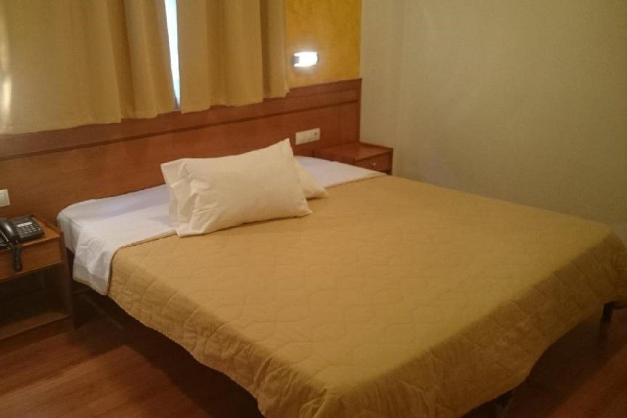 Hotel Rio אתונה מראה חיצוני תמונה