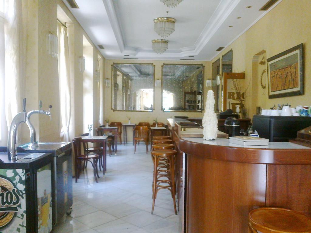 Hotel Rio אתונה מראה חיצוני תמונה